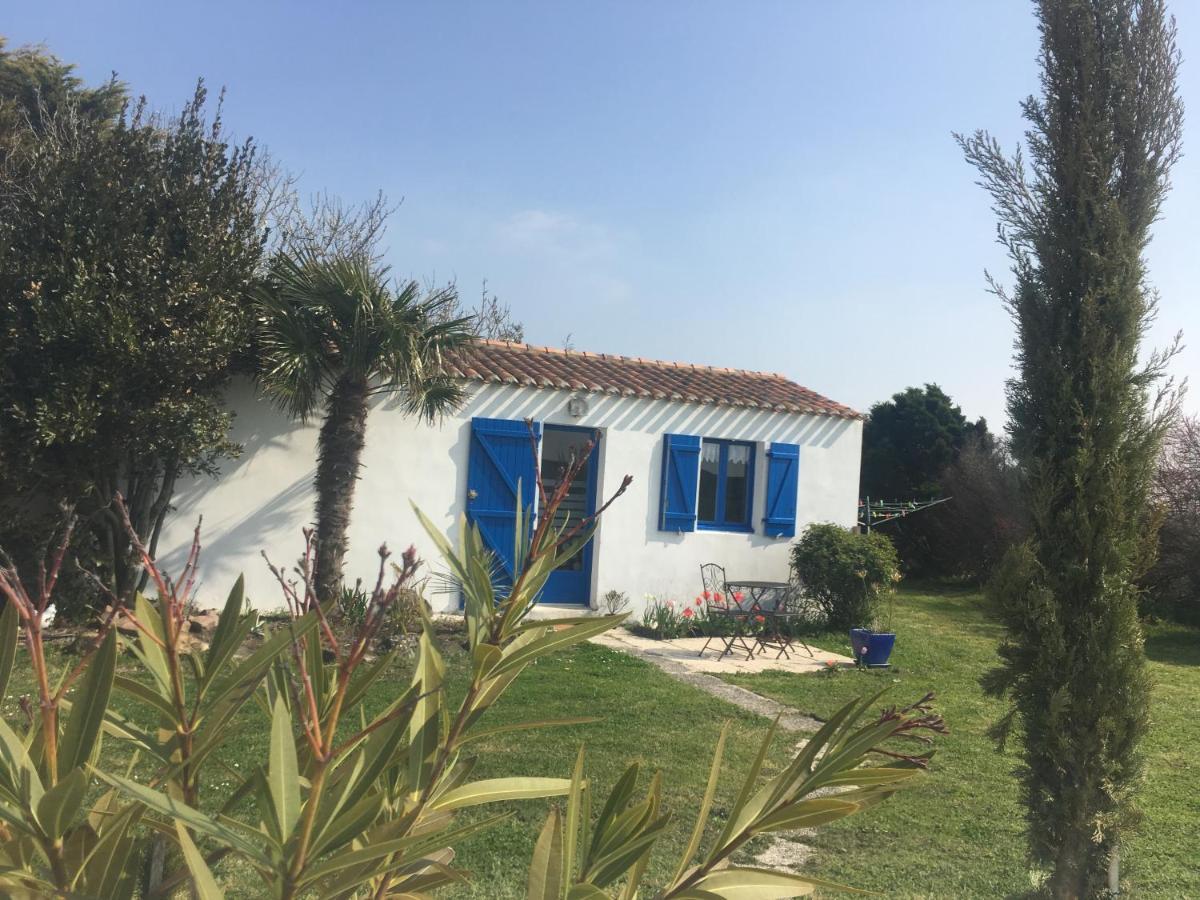 Studio avec piscine Beauvoir-sur-Mer Extérieur photo
